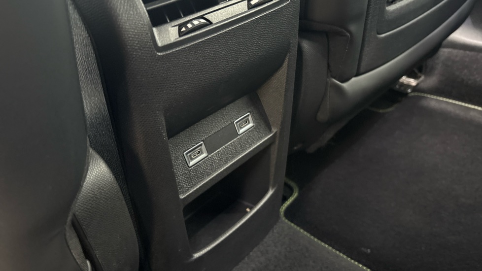 Peugeot 408 1.2 PureTech GT 5dr EAT8 Petrol Hatchback - Image 26
