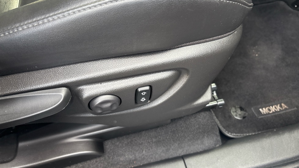 Vauxhall Mokka X 1.4T Elite 5dr Auto Petrol Hatchback - Image 29