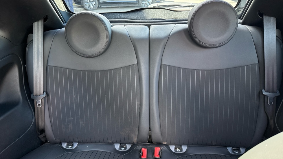 Fiat 500 1.0 Mild Hybrid Rock Star 3dr Petrol Hatchback - Image 15