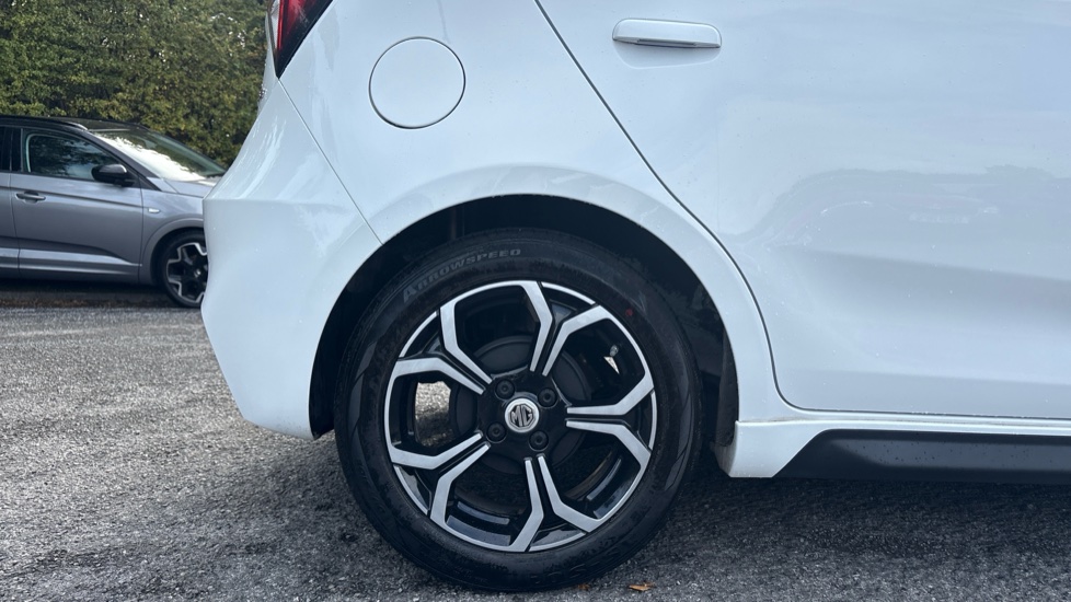 MG MG3 1.5 VTi-TECH Exclusive 5dr [Navigation] Petrol Hatchback - Image 7