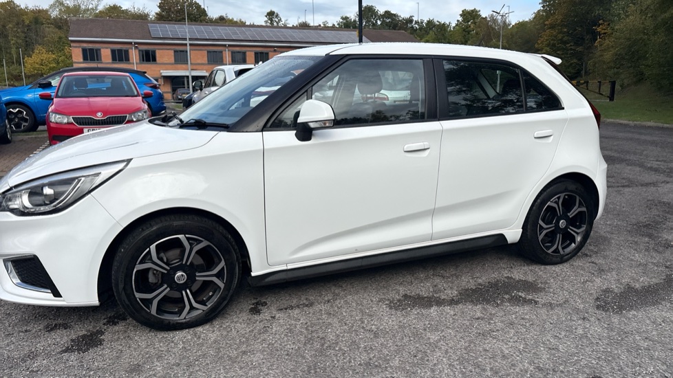MG MG3 1.5 VTi-TECH Exclusive 5dr [Navigation] Petrol Hatchback - Image 26