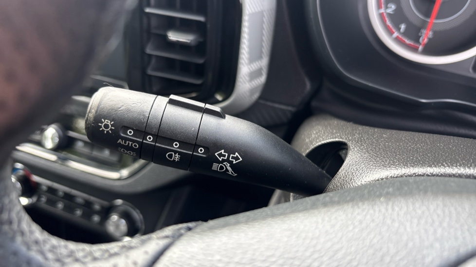 MG MG3 1.5 VTi-TECH Exclusive 5dr [Navigation] Petrol Hatchback - Image 33
