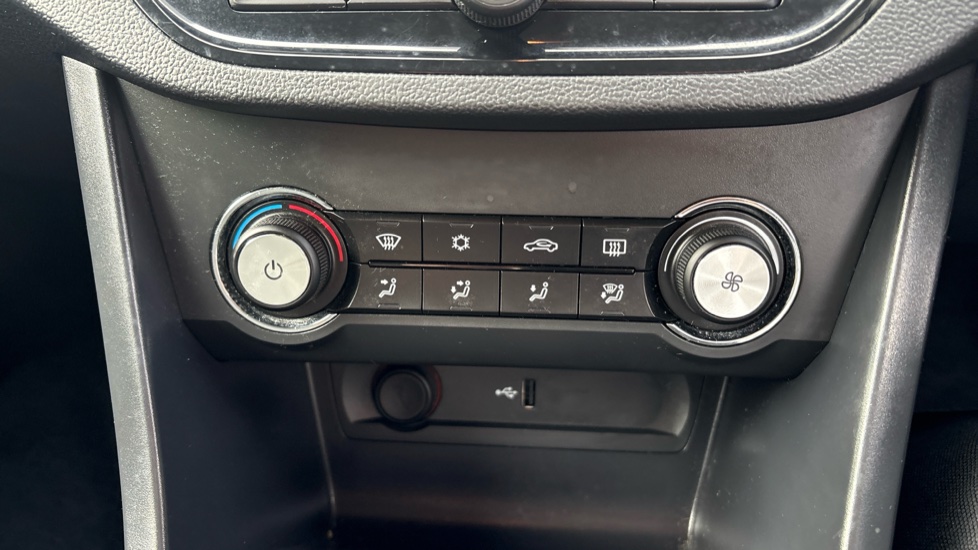 MG MG3 1.5 VTi-TECH Exclusive 5dr [Navigation] Petrol Hatchback - Image 36