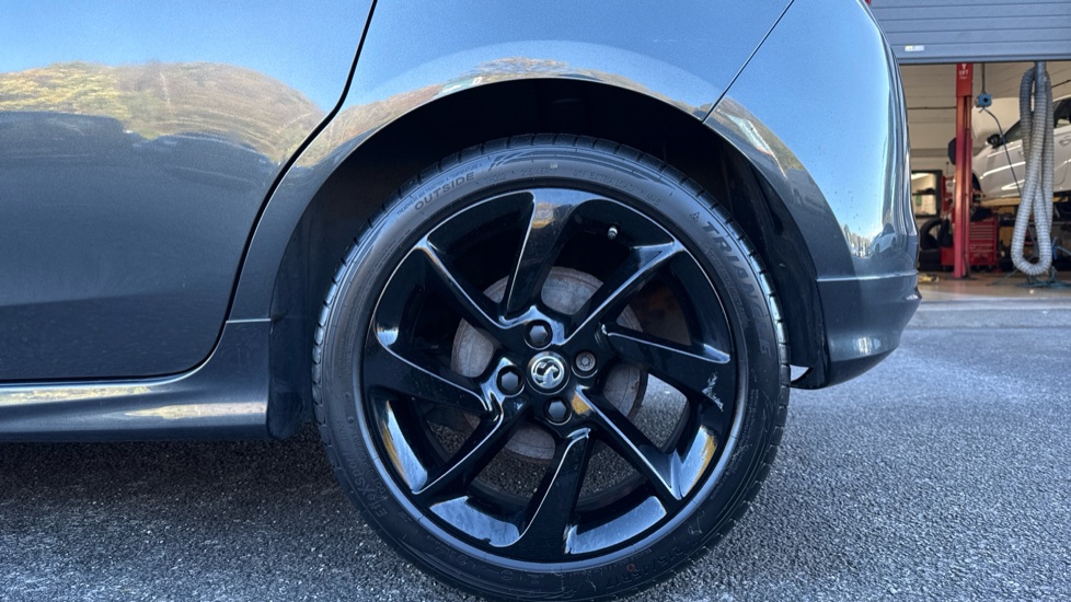 Vauxhall Corsa 1.4 Limited Edition 5dr Petrol Hatchback - Image 7