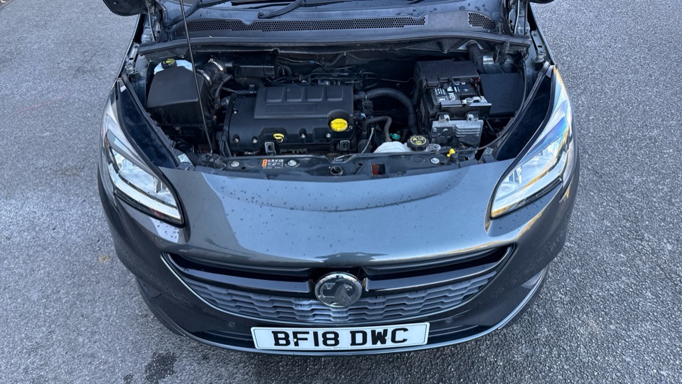 Vauxhall Corsa 1.4 Limited Edition 5dr Petrol Hatchback - Image 8
