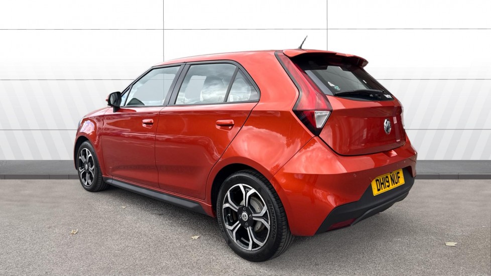 MG MG3 1.5 VTi-TECH Exclusive 5dr Petrol Hatchback - Image 2