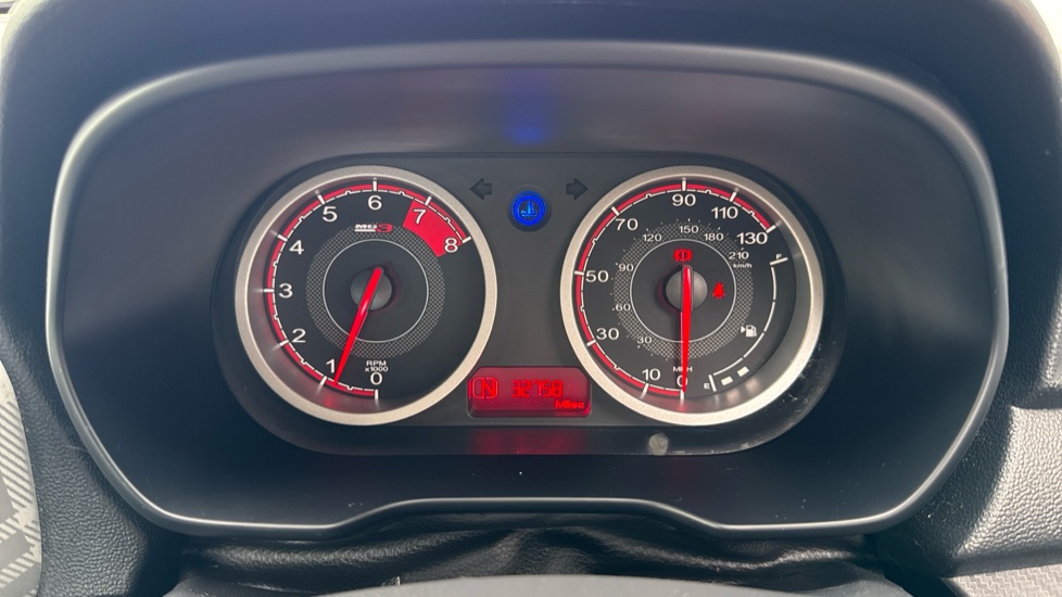 MG MG3 1.5 VTi-TECH Exclusive 5dr Petrol Hatchback - Image 18