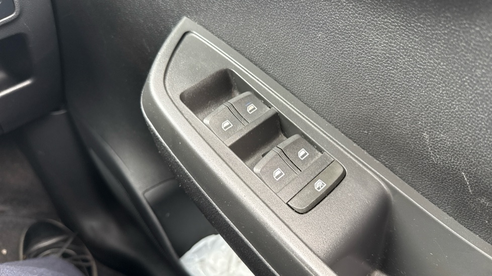 MG MG3 1.5 VTi-TECH Exclusive 5dr Petrol Hatchback - Image 23