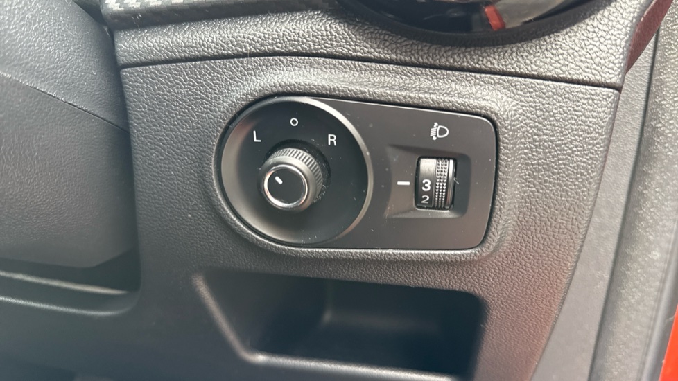 MG MG3 1.5 VTi-TECH Exclusive 5dr Petrol Hatchback - Image 24