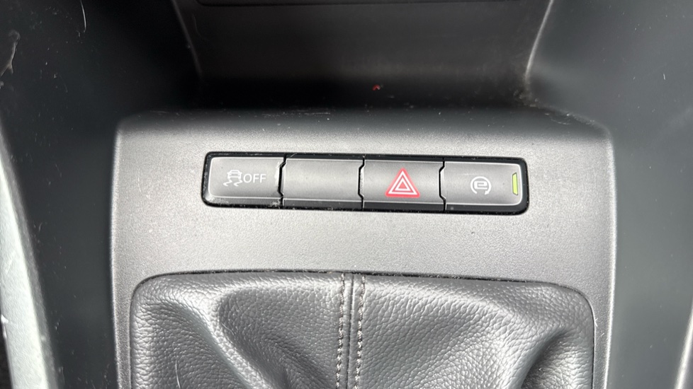 MG MG3 1.5 VTi-TECH Exclusive 5dr Petrol Hatchback - Image 29