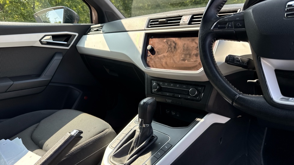 SEAT Arona 1.0 TSI 115 Xcellence Lux [EZ] 5dr DSG Petrol Hatchback - Image 14
