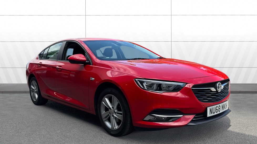 Vauxhall Insignia 1.5T [165] Design Nav 5dr Auto Petrol Hatchback - Image 1