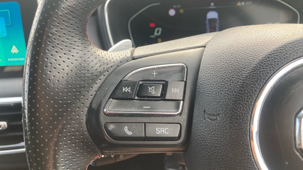 MG HS 1.5 T-GDI Trophy 5dr DCT Petrol Hatchback - Image 21