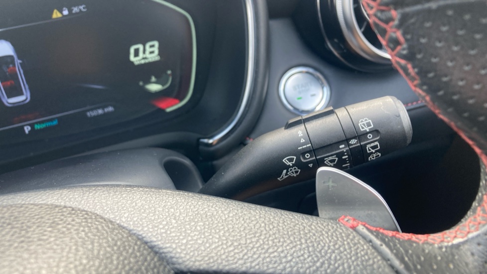 MG HS 1.5 T-GDI Trophy 5dr DCT Petrol Hatchback - Image 26
