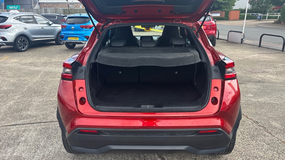 Nissan Juke 1.0 DiG-T 114 N-Connecta 5dr Petrol Hatchback - Image 4