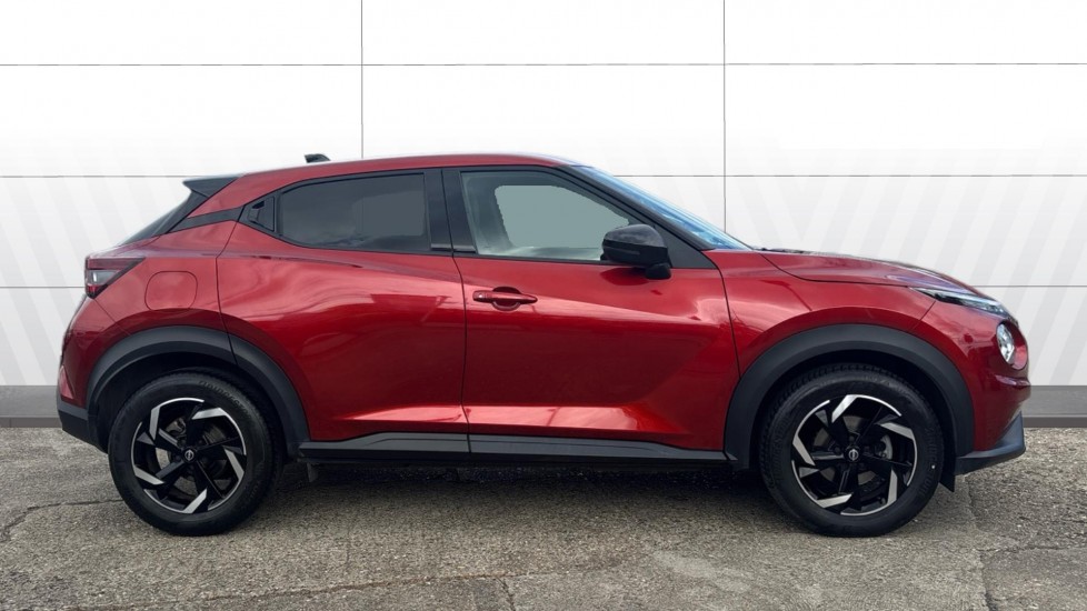 Nissan Juke 1.0 DiG-T 114 N-Connecta 5dr Petrol Hatchback - Image 5