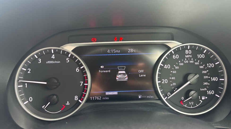 Nissan Juke 1.0 DiG-T 114 N-Connecta 5dr Petrol Hatchback - Image 18
