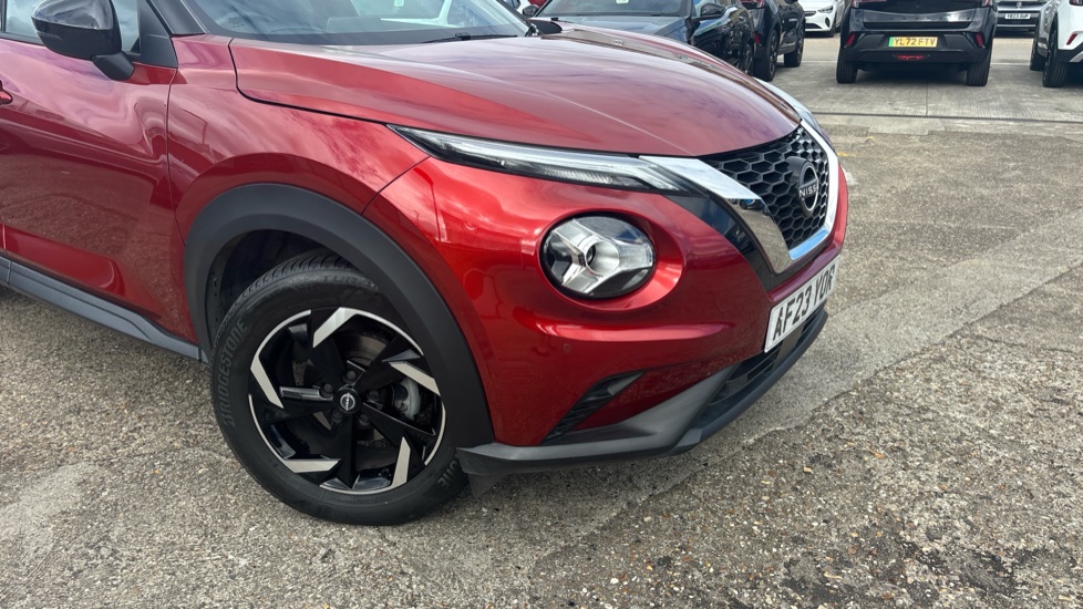 Nissan Juke 1.0 DiG-T 114 N-Connecta 5dr Petrol Hatchback - Image 28