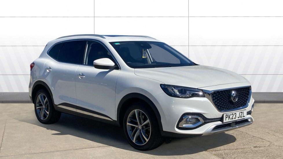 MG HS 1.5 T-GDI Exclusive 5dr DCT Petrol Hatchback - Image 1