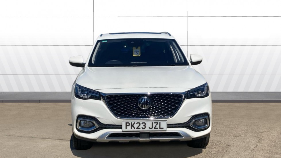 MG HS 1.5 T-GDI Exclusive 5dr DCT Petrol Hatchback - Image 3