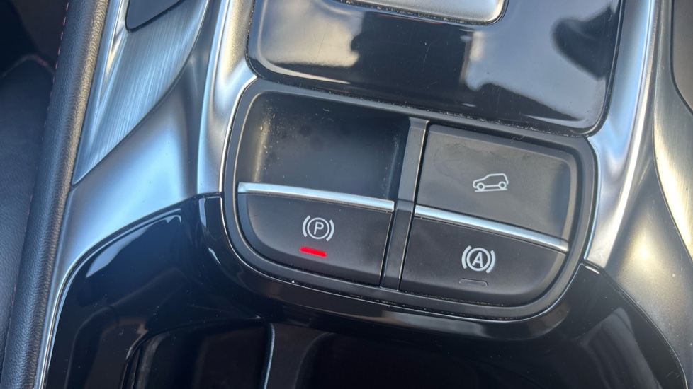 MG HS 1.5 T-GDI Excite 5dr DCT Petrol Hatchback - Image 45