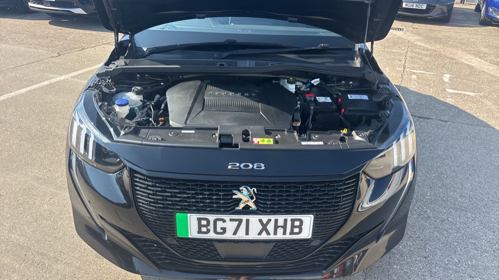 Peugeot 208 100kW GT 50kWh 5dr Auto Electric Hatchback - Image 8