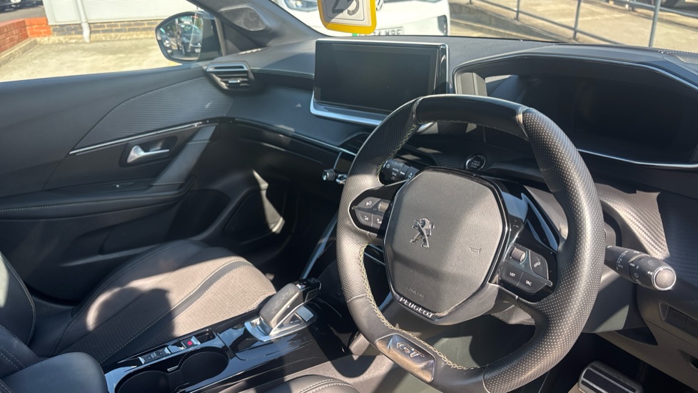 Peugeot 208 100kW GT 50kWh 5dr Auto Electric Hatchback - Image 11