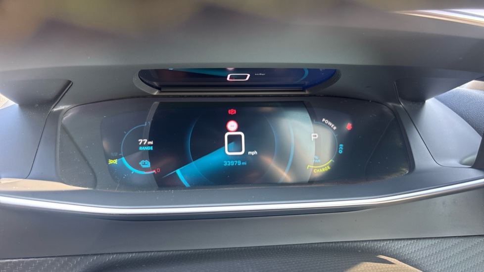 Peugeot 208 100kW GT 50kWh 5dr Auto Electric Hatchback - Image 18