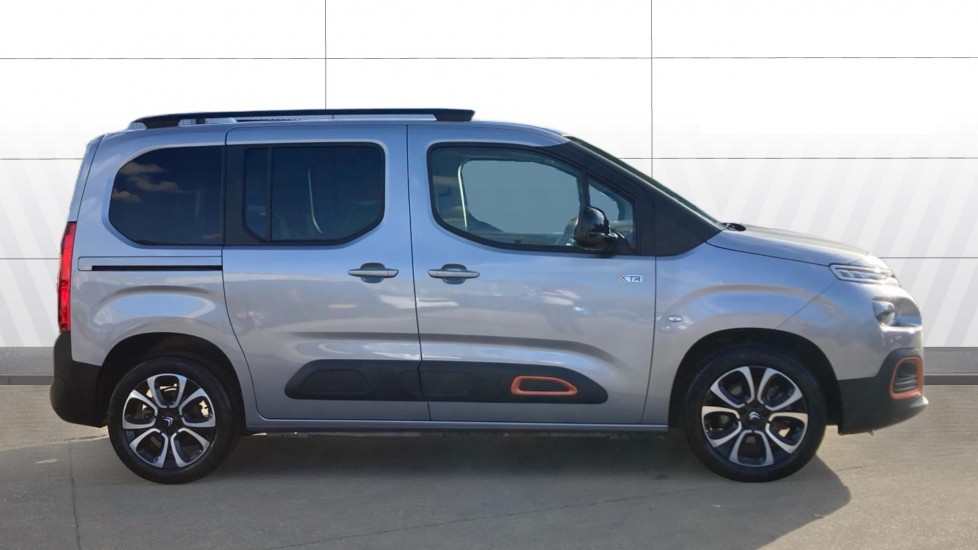 Citroen Berlingo 100kW Flair XTR M 50kWh 5dr Auto Electric Estate - Image 5