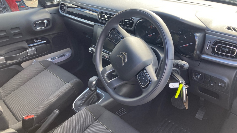 Citroen C3 1.2 PureTech 110 Plus 5dr EAT6 Petrol Hatchback - Image 11
