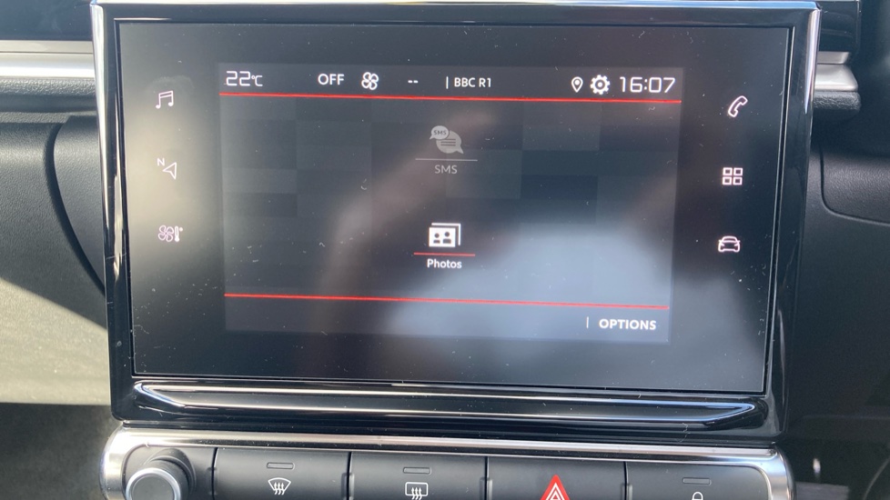 Citroen C3 1.2 PureTech 110 Plus 5dr EAT6 Petrol Hatchback - Image 25