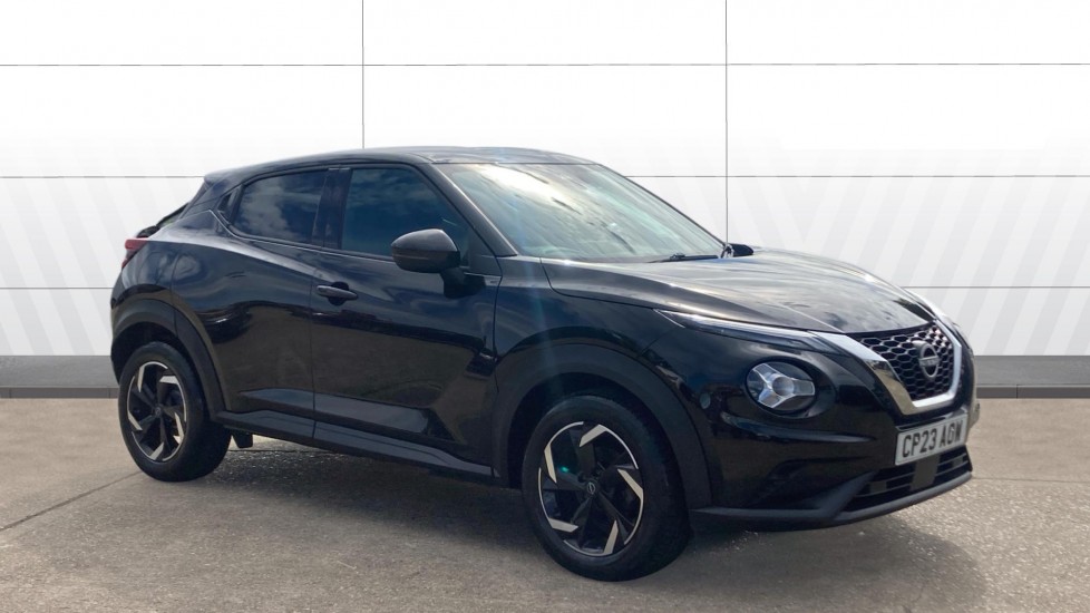 Nissan Juke 1.0 DiG-T 114 N-Connecta 5dr DCT Petrol Hatchback - Image 1