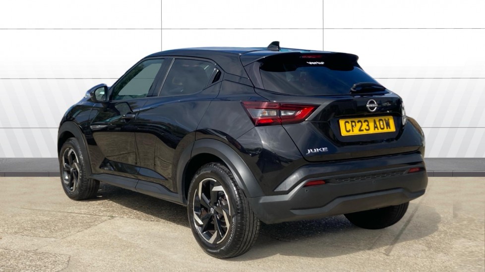 Nissan Juke 1.0 DiG-T 114 N-Connecta 5dr DCT Petrol Hatchback - Image 2