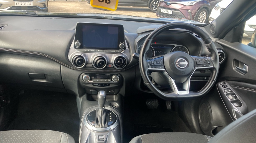 Nissan Juke 1.0 DiG-T 114 N-Connecta 5dr DCT Petrol Hatchback - Image 10