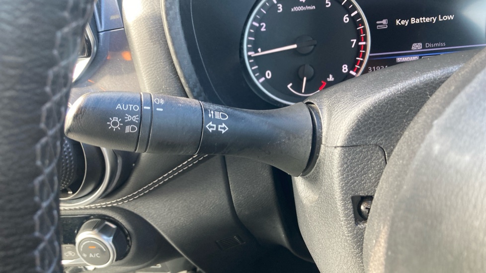 Nissan Juke 1.0 DiG-T 114 N-Connecta 5dr DCT Petrol Hatchback - Image 32
