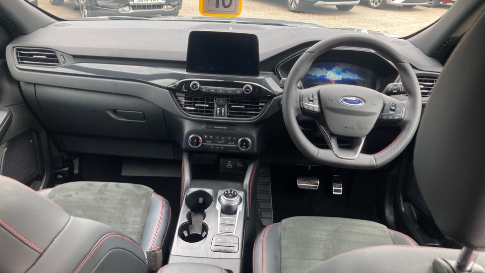 Ford Kuga 2.5 FHEV ST-Line Edition 5dr CVT Hybrid Estate - Image 10