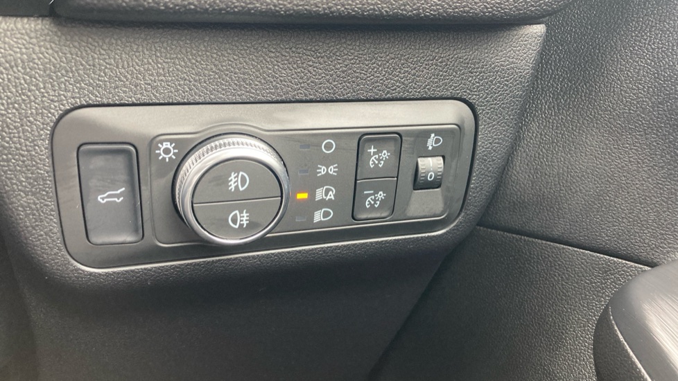 Ford Kuga 2.5 FHEV ST-Line Edition 5dr CVT Hybrid Estate - Image 34