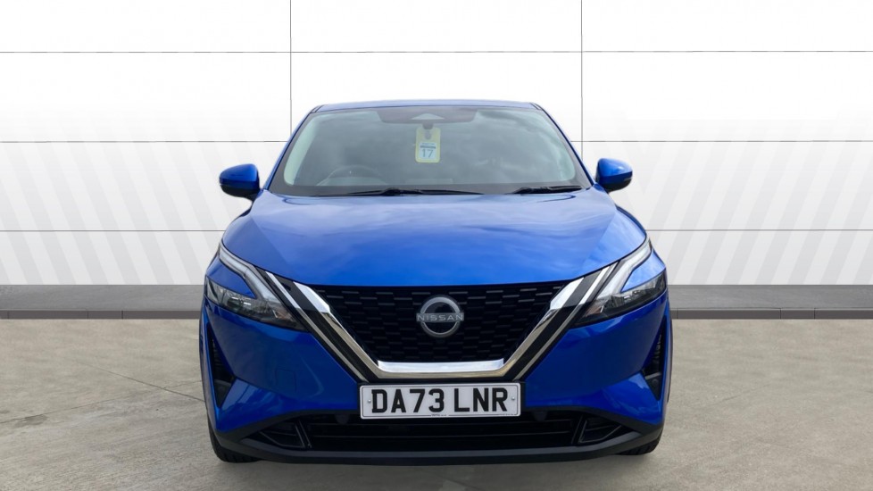 Nissan Qashqai 1.3 DiG-T MH 158 Acenta Premium 5dr Xtronic Petrol Hatchback - Image 3