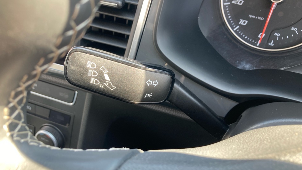 SEAT Ateca 1.5 TSI EVO SE Technology 5dr DSG Petrol Estate - Image 23
