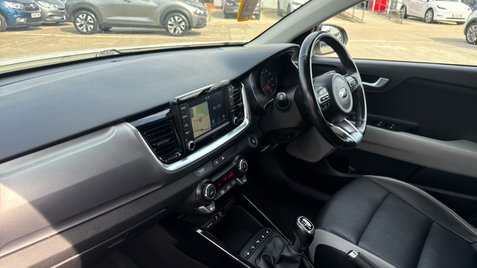 Kia Stonic 1.0T GDi 4 5dr Petrol Estate - Image 9