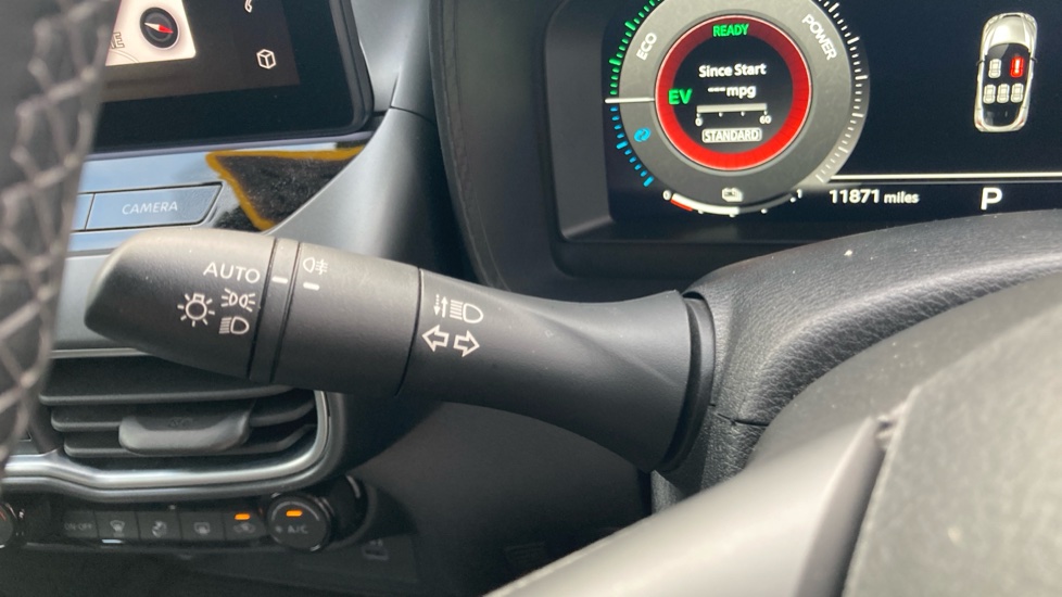 Nissan Juke 1.6 Hybrid N-Connecta 5dr Auto Hybrid Hatchback - Image 27