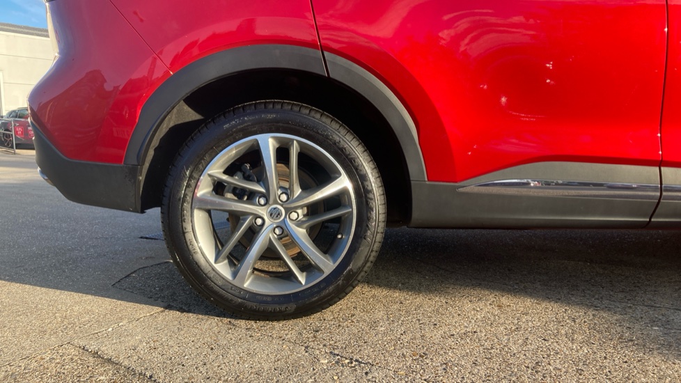 MG HS 1.5 T-GDI Exclusive 5dr DCT Petrol Hatchback - Image 7