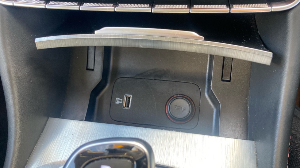 MG HS 1.5 T-GDI Exclusive 5dr DCT Petrol Hatchback - Image 25