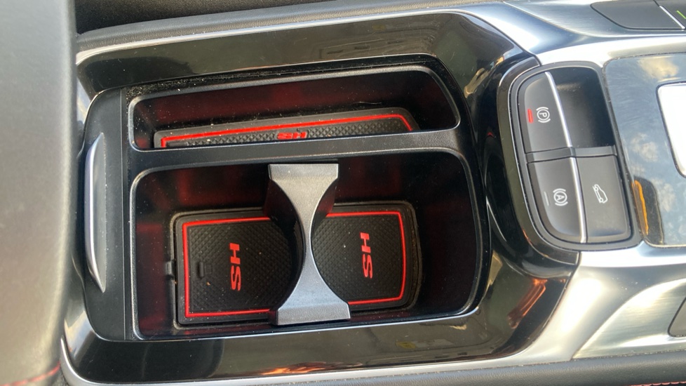 MG HS 1.5 T-GDI Exclusive 5dr DCT Petrol Hatchback - Image 30