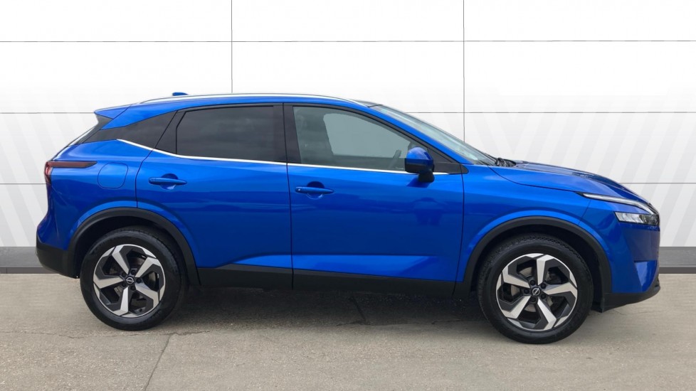 Nissan Qashqai 1.3 DiG-T MH 158 N-Connecta 5dr Xtronic Petrol Hatchback - Image 5