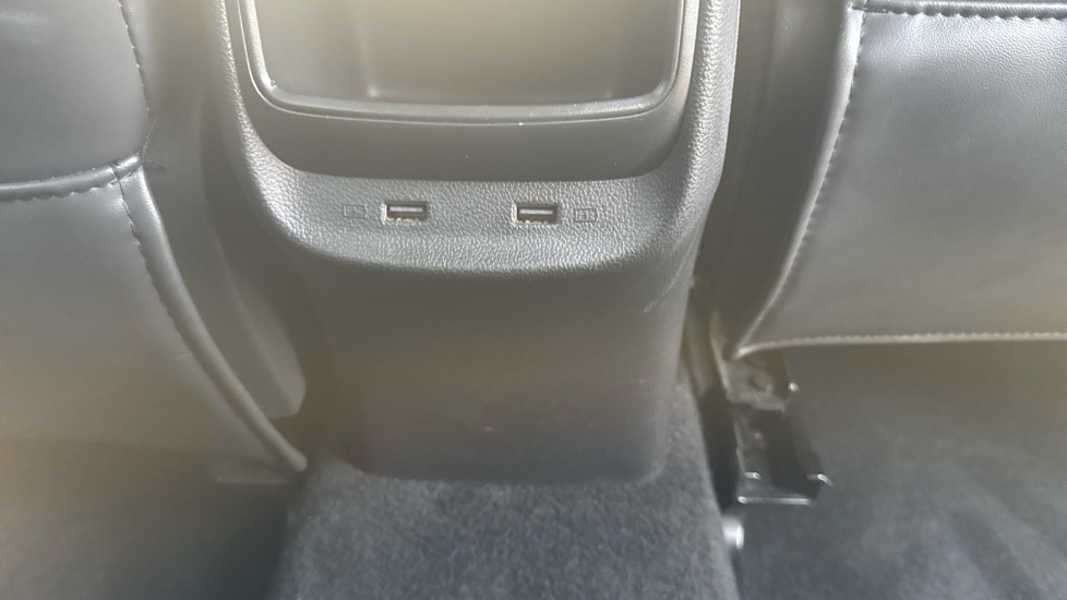 MG ZS 1.0T GDi Exclusive 5dr DCT Petrol Hatchback - Image 25
