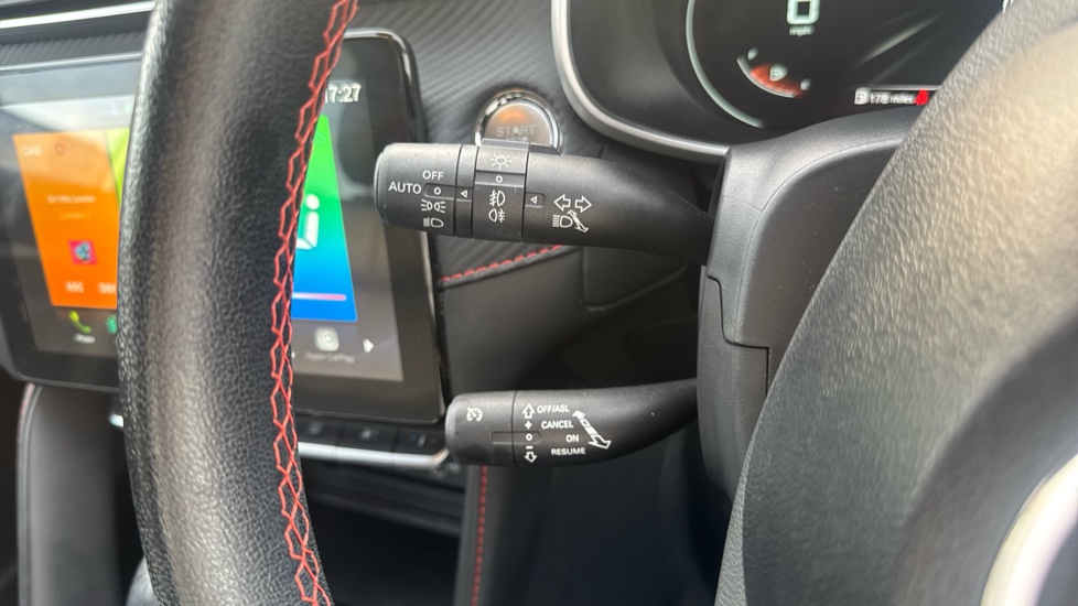MG ZS 1.0T GDi Exclusive 5dr DCT Petrol Hatchback - Image 36