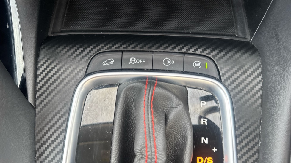 MG ZS 1.0T GDi Exclusive 5dr DCT Petrol Hatchback - Image 39