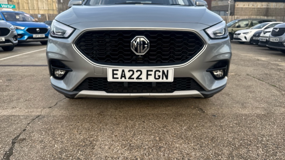 MG ZS 1.0T GDi Exclusive 5dr DCT Petrol Hatchback - Image 45