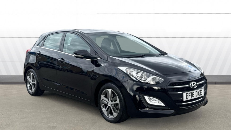 Hyundai i30 1.6 SE Nav 5dr Auto Petrol Hatchback - Image 1